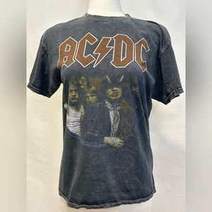 previously owned Brandy Melville AC/DC grapgic t-shirt SIZE SMALL